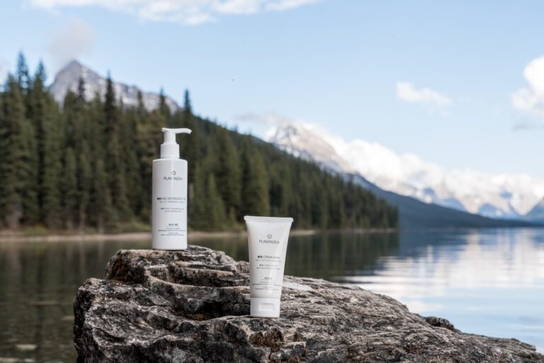 How to Achieve Flawless Skin with Our Top Skincare Picks